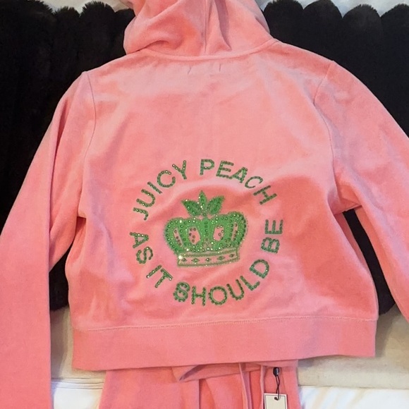 Juicy Couture Coral Velour Set with Green Logo - Picture 2 of 2